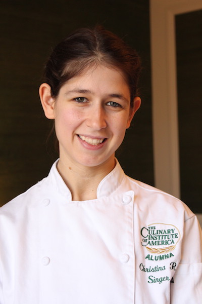 Christina Singer Headshot